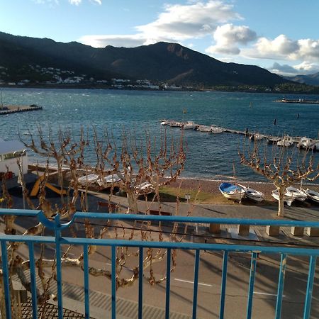 Artmony Piso Centro Del Pueblo Vista Frente Al Mar Appartement Plein Centre En Front De Mer El Port De La Selva Exterior photo